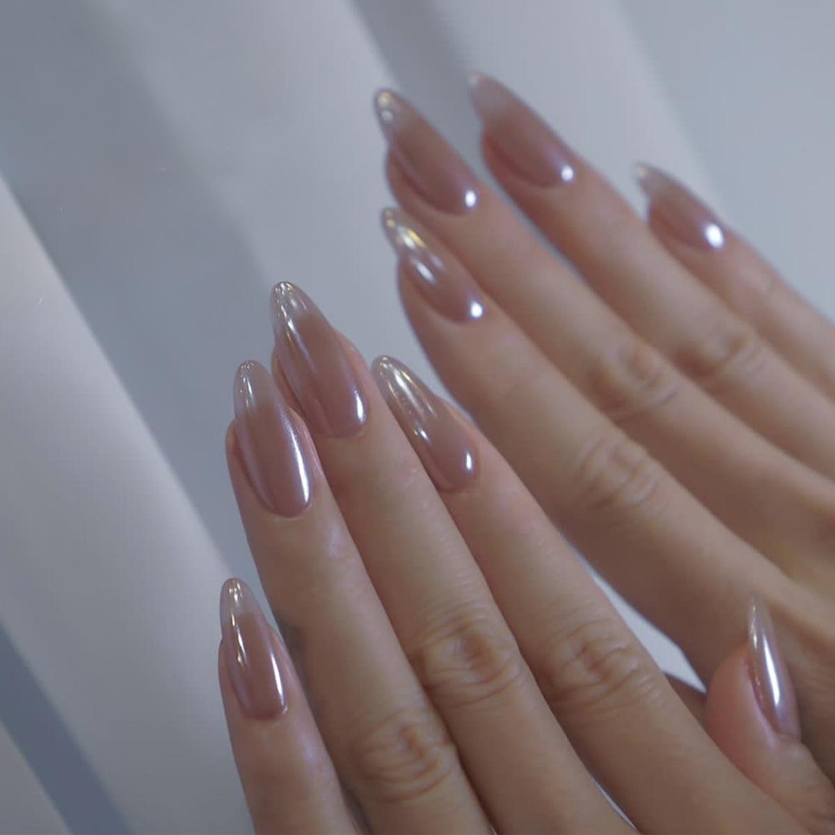 PRESS ON NAILS F581