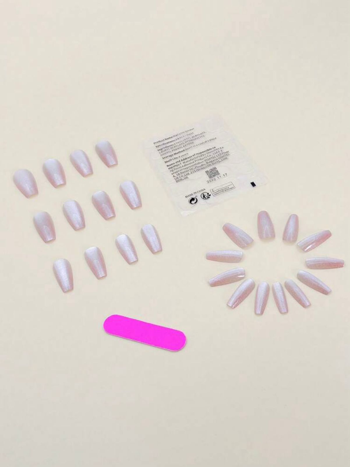 Premium Long coffin-shaped light pink cat eyes press on nails F663