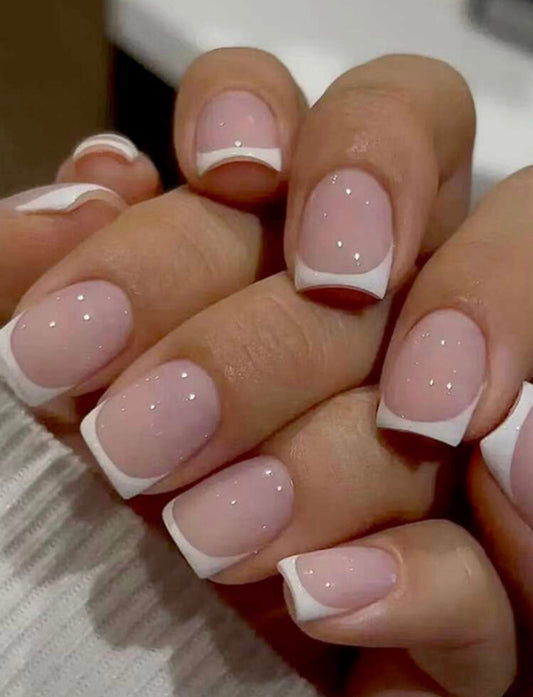 PRESS ON NAILS F551