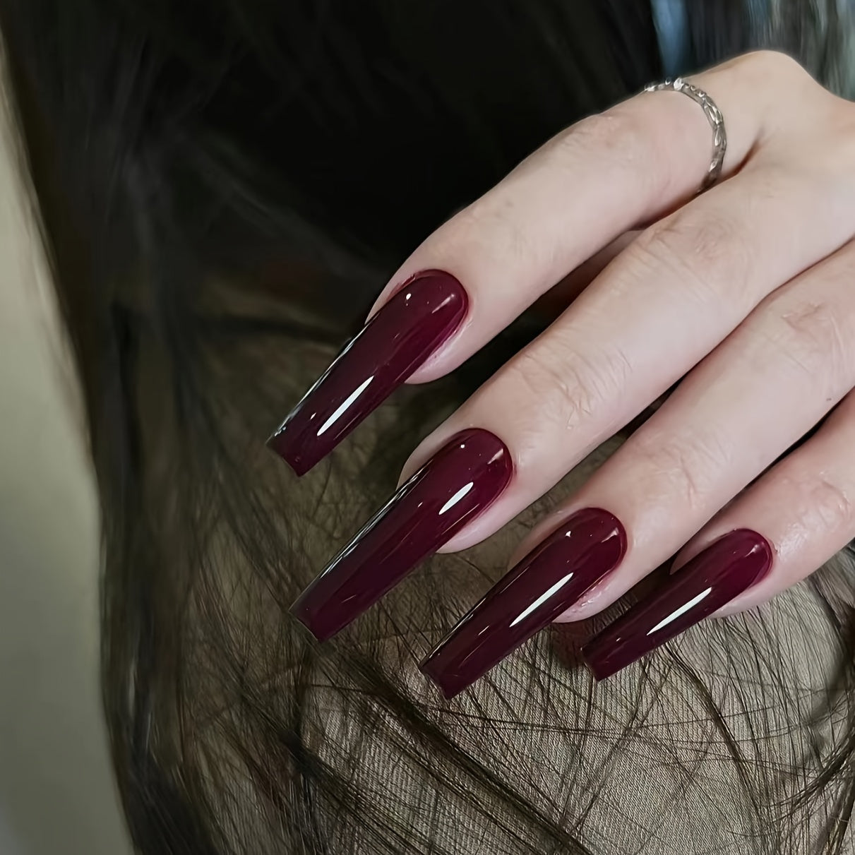 24 pcs Long Burgundy Glossy Press On Nails F601