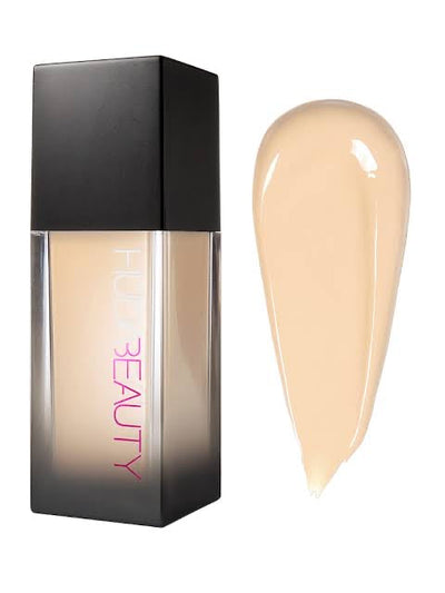 HUDA FAUX FILTER FOUNDATION