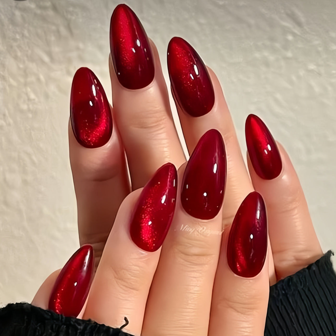 24pcs Elegant Cherry Red Almond Shaped Press-On Nails F618