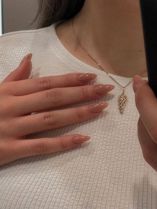PRESS ON NAILS F653