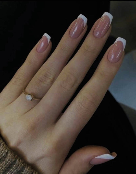 PRESS ON NAILS F645